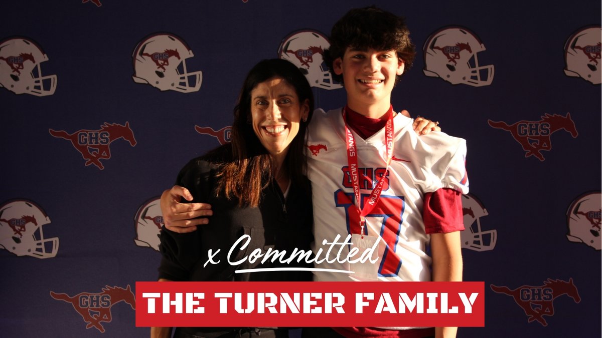 GHSMustangsFB's tweet photo. Welcome to the #STANG  Fired up to have these Families join the program next Fall! 
#STANG 
#MustangID https://t.co/RQgxhxWvdc