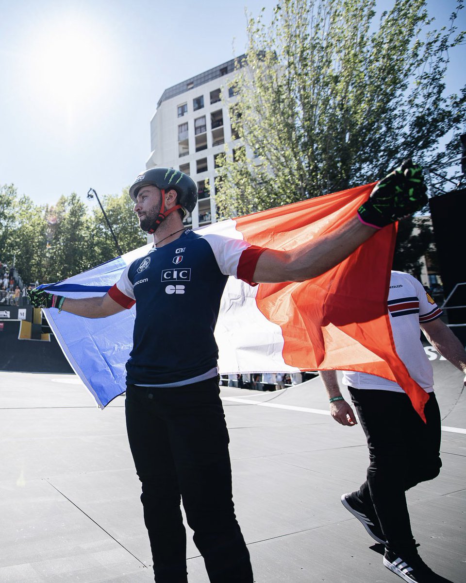 French pair Laury Perez and Anthony Jeanjean at the double last time out in Montpellier. 🇫🇷🏠
 
Can they repeat the feat next month on the banks of the River Lez? ⏳
 
#BMXFreestyle #BMXFreestyleWC