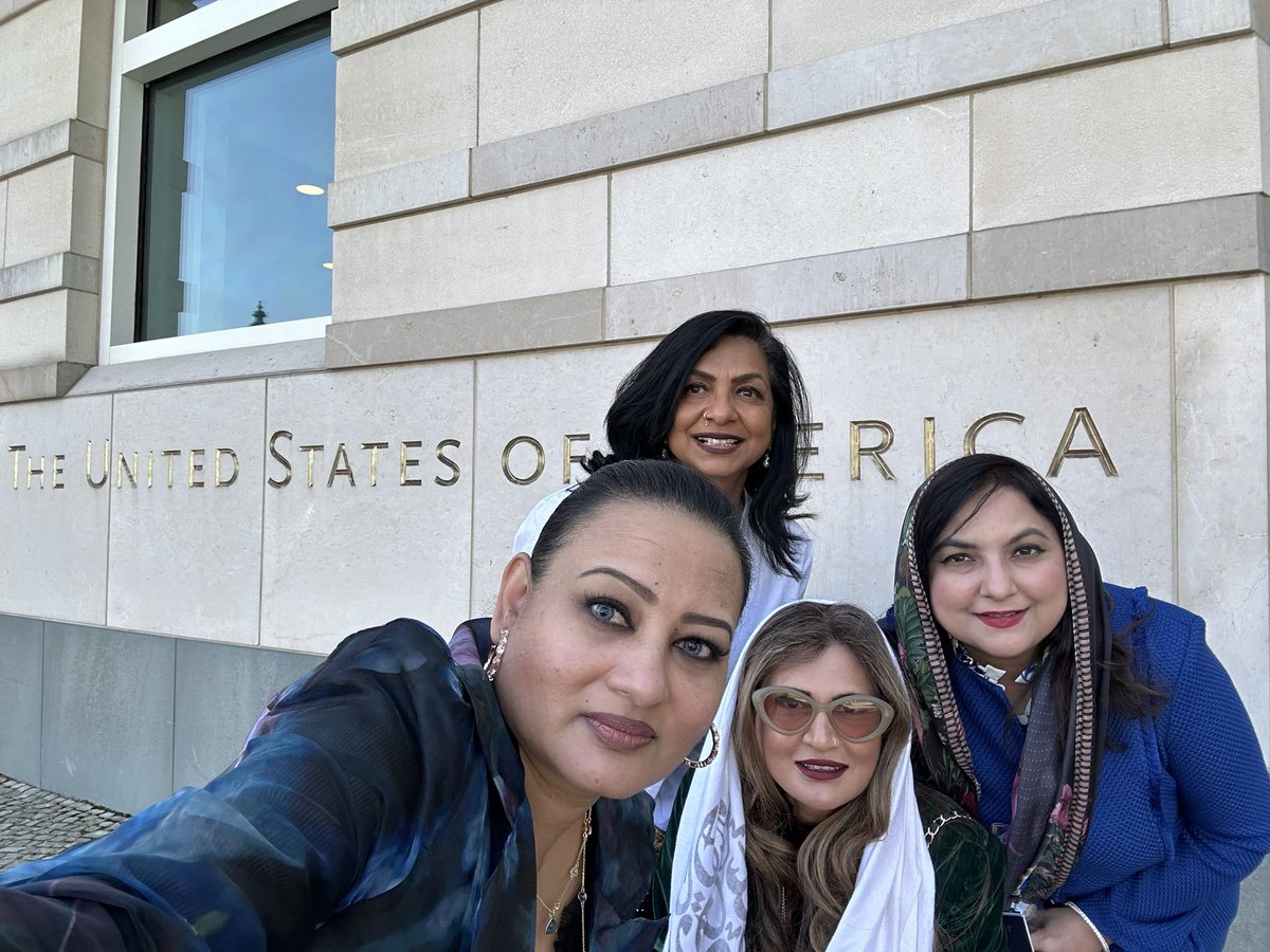 SoooMD's tweet photo. @AhmadMansour__ This is very sad. My daughter had a summer #Humbold and I visited same. 
Hope @GermanyinUSA @StateSEAS @Bundeskanzler @usbotschaft @anilaali @Imam1chalghoumi will investigate the funding and sources of this mayhem and destruction. https://t.co/k85hHaJGlb