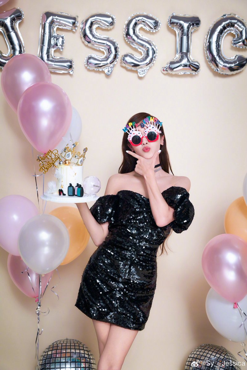 n년전 오늘의 제시카 tweet media