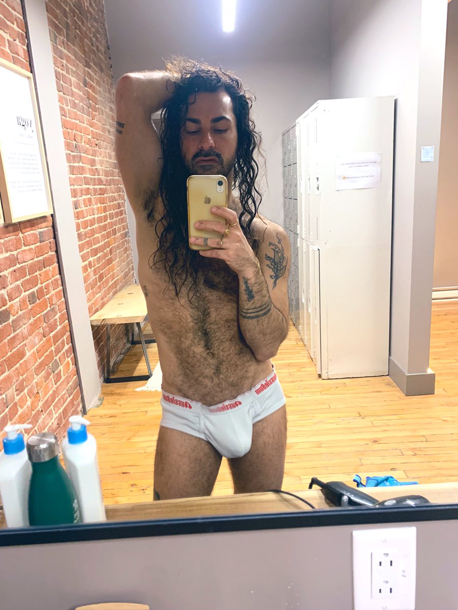 Mr_moz's tweet photo. Post yoga https://t.co/R9PGn1y2aG