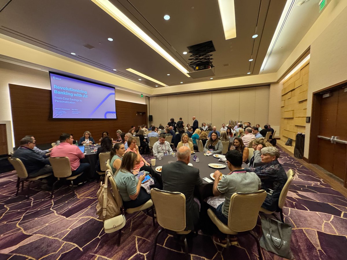 It was a privilege to share the stage at @financialbrand Forum on Monday for our lunch-and-learn session! It was fantastic seeing everyone's interest in exploring practical AI applications in banking. Feeling really grateful for these opportunities to connect and share insights.