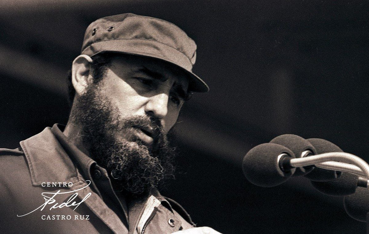 #Fidel:"Cuando llegamos a #Girón, ¡nuestros combatientes fueron allí a luchar y a morir y a pagar el precio que fuera necesario por la causa del socialismo!". #CubaViveEnSuHistoria <a href="/Emp_Avilmat/">Empresa Materiales de Construcción Ciego de Ávila</a> <a href="/PaulinoPrezVie1/">Paulino Pérez Viera</a>