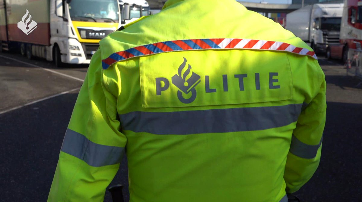 Vrachtwagenchauffeur onder invloed aangehouden op A28