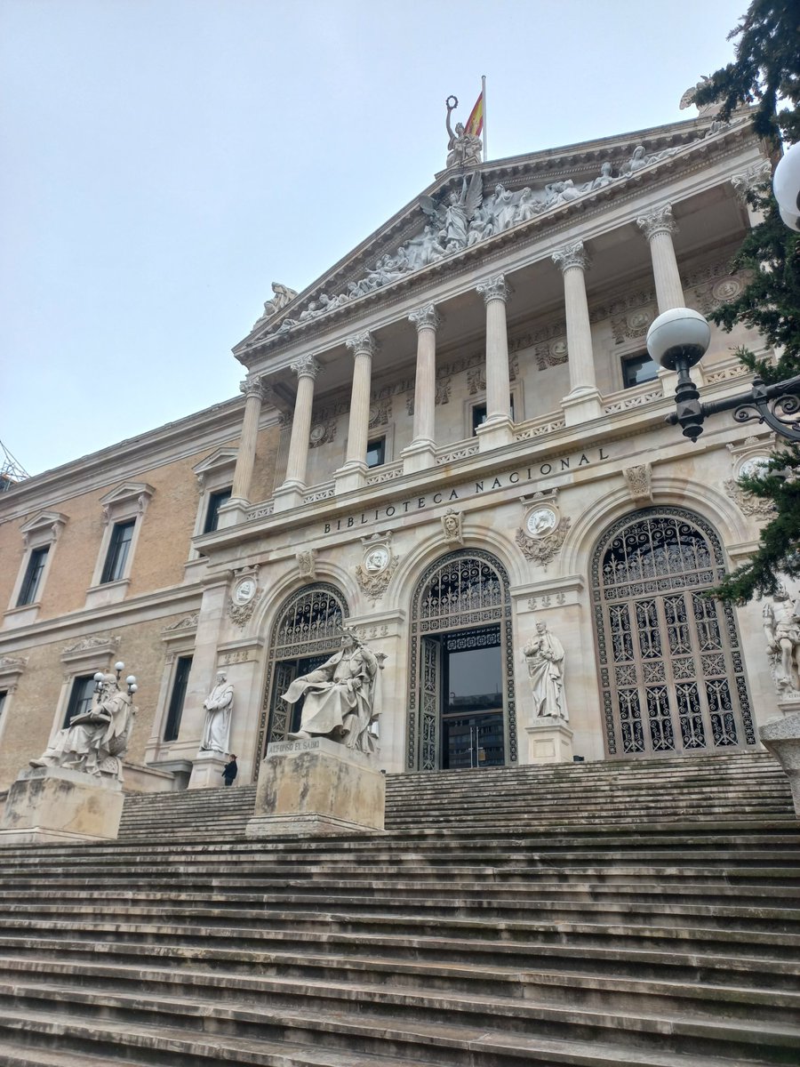 NicosNovoa's tweet photo. Biblioteca Nacional de España #BNE #literatura #Madrid https://t.co/r1ZJv85diY