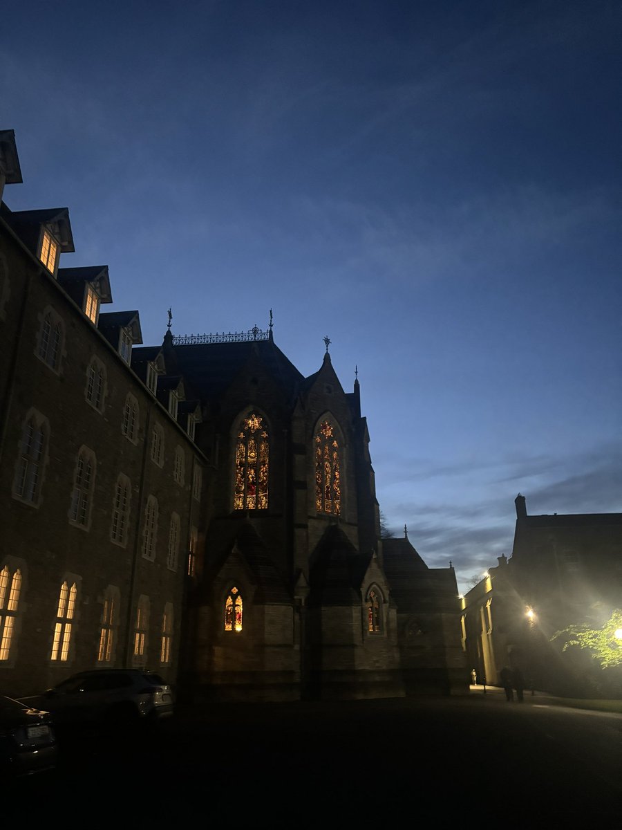 Thrilled to be spending Holy Week back in lovely Maynooth to sing with the College Chapel Choir at the Easter Triduum masses. 🎶