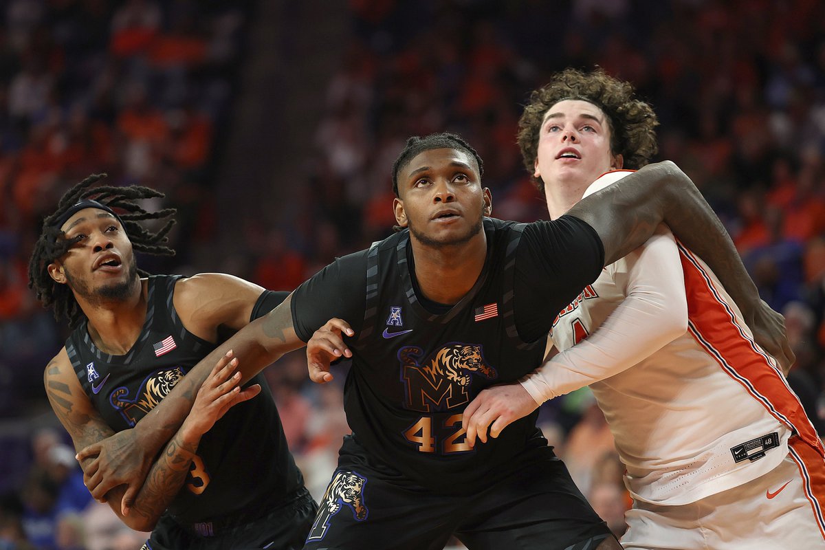 Pete Thamel (@petethamel) on Twitter photo Memphis forward Dain Dainja intends to enter the NCAA transfer portal, per his agents <a href="/noah_reisenfeld/">noah reisenfeld</a> and <a href="/Adie_vongontard/">Adie von Gontard</a> of Young Money APAA Sports. He earned first-team All-AAC honors in 2024-25 and was the league's newcomer of the year. He 14.6 ppg and 7.4 rpg this year. Memphis forward Dain Dainja intends to enter the NCAA transfer portal, per his agents <a href="/noah_reisenfeld/">noah reisenfeld</a> and <a href="/Adie_vongontard/">Adie von Gontard</a> of Young Money APAA Sports. He earned first-team All-AAC honors in 2024-25 and was the league's newcomer of the year. He 14.6 ppg and 7.4 rpg this year.