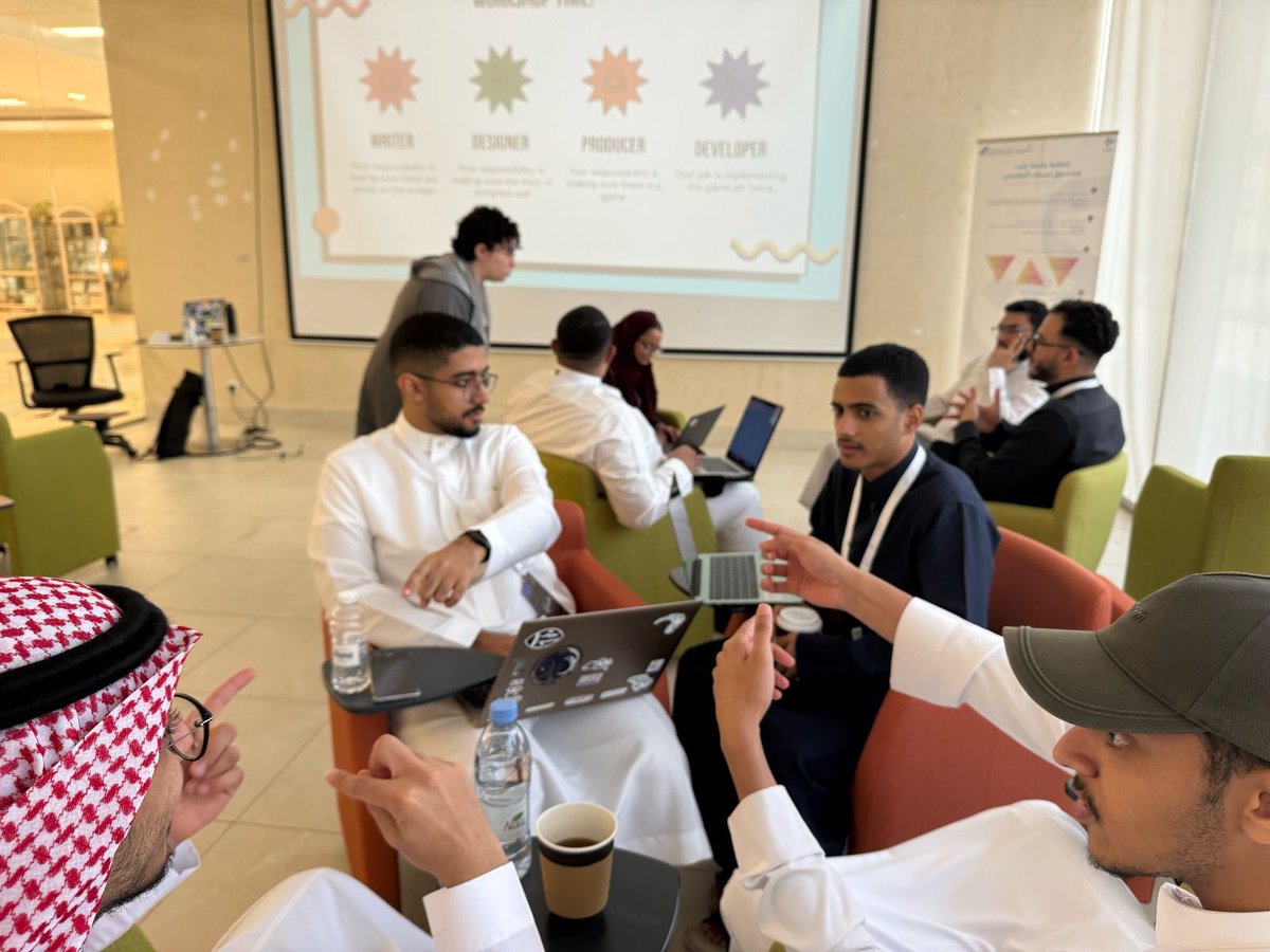 عمّار tweet media