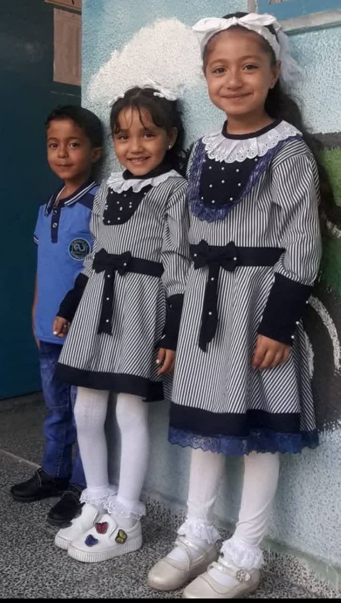 اهداف جنگ در غزه..!

 تنها خواسته آن‌ها رفتن به مدرسه بود، اما در #بمباران_چادرهای_آوارگان در #بیت_لاهیا در آتش حملات #جنگنده‌های_اسرائیلی سوختند
#کودکان_غزه