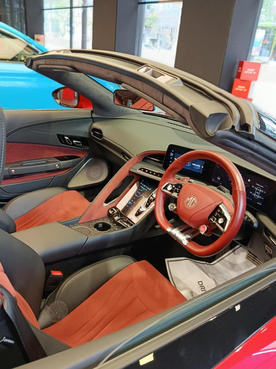 ArtsRozen's tweet photo. New MG cyberstar.preety affordable fast roadster. 510 hp 0 to 60 in just 3.2 s. It can beat ur lambo. Price around 100k$ https://t.co/qDHaORufAM