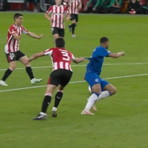 GauchoDeniz's tweet image. UEFA'da YAPI yok diyenle futbol konuşmam.