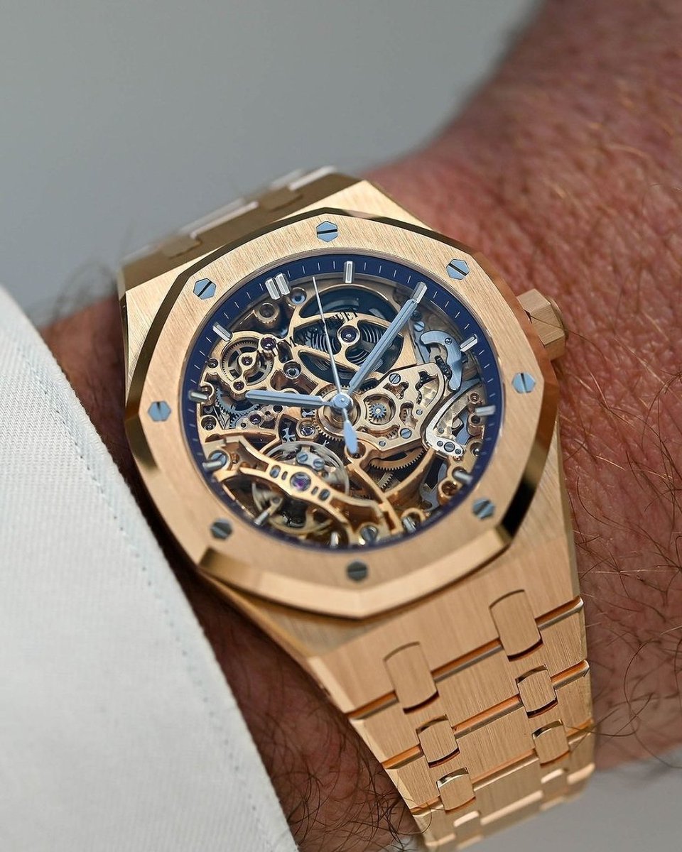 GlobalWatchClub's tweet photo. Royal Oak Double Balance Wheel Openworked 37 mm Ref. 154670R in 18k rose gold https://t.co/rlMBH1JN0V