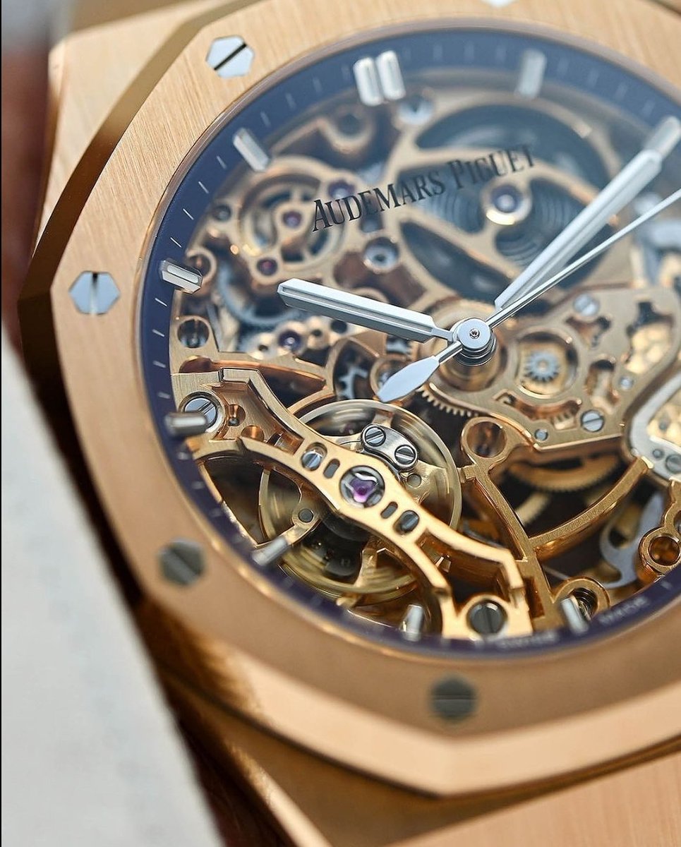 Royal Oak Double Balance Wheel Openworked 37 mm Ref. 154670R in 18k rose gold
