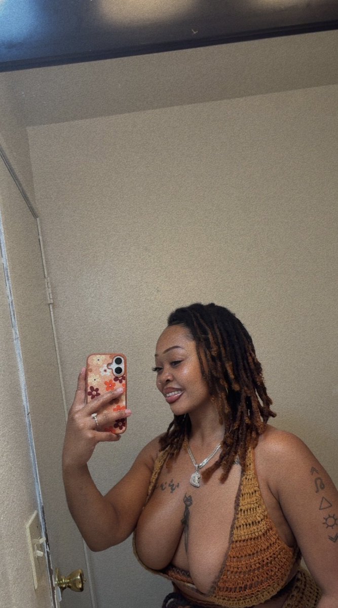 briaananax's tweet image. 50 shades of brown 🤎