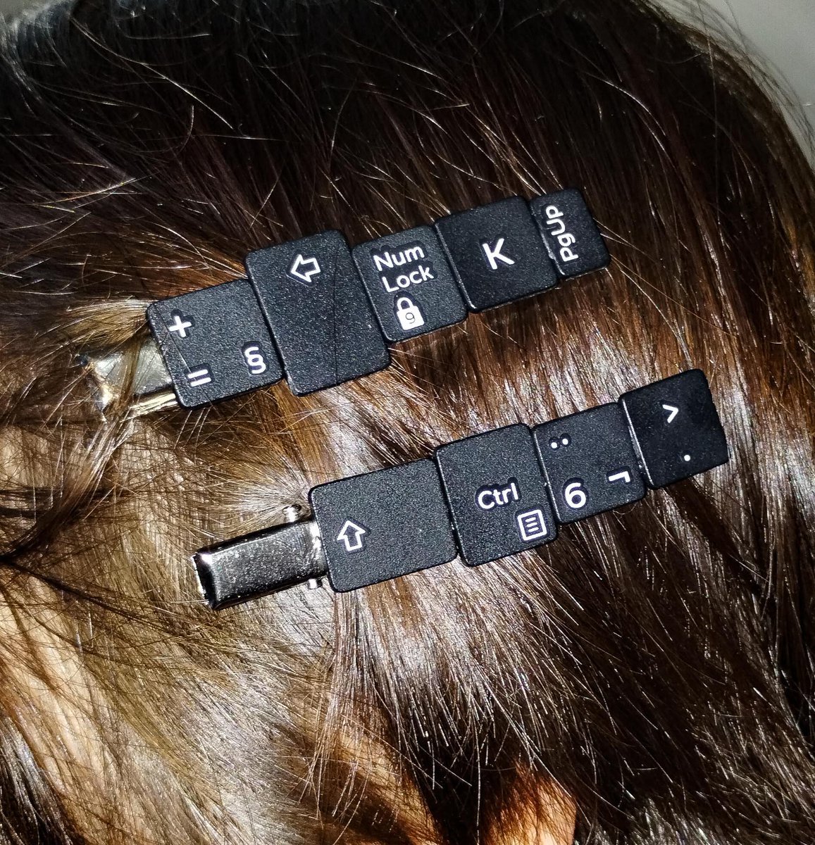 twoobrs's tweet image. Presilhas de teclas 💻🤖