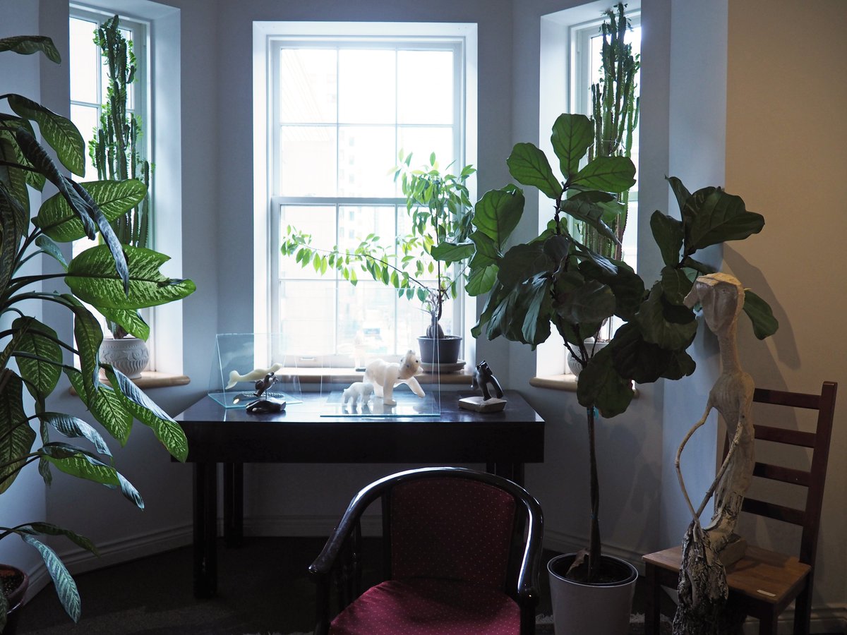 The gallery will be closed for the Easter weekend

on Good Friday, April 18th

and on Saturday, April 19th.
...
and resume regular hours [noon to 5:30 pm]

on Tuesday, April 22nd