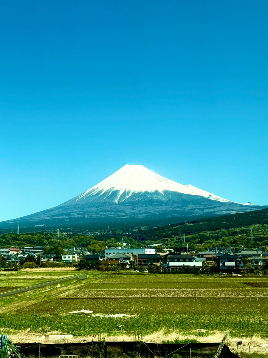 Iain A Stirling (@iainastirling) on Twitter photo Mount Fuji.
Tokyo to Osaka on the bullet train.
Osaka EXPO, <a href="/expo2025japan/">Expo 2025 Osaka Kansai</a>, here we come!
#tokyo #osaka #scotlandinjapan #Scotland #EXPO2025 #ExpoOsaka2025 #arbikie Mount Fuji.
Tokyo to Osaka on the bullet train.
Osaka EXPO, <a href="/expo2025japan/">Expo 2025 Osaka Kansai</a>, here we come!
#tokyo #osaka #scotlandinjapan #Scotland #EXPO2025 #ExpoOsaka2025 #arbikie