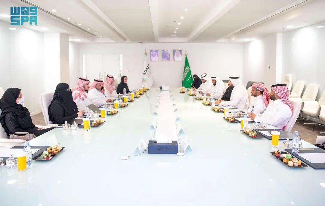 مُختصون يناقشون وضع إطار لغوي موحّد لمصطلحات الذكاء الاصطناعي في اللغة العربية.
spa.gov.sa/N2301127
#واس_علمي