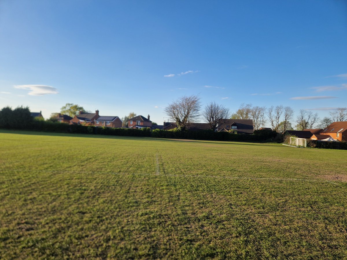 seanclixby5's tweet image. 3/3
🙏Thanks for the support from @brjfc2016 &amp;amp; @BroughtonCC1948 volunteers along the way

#ProudVolunteer 
#CommunitySpirit 
#UptheRavers 
#UptheBroughton