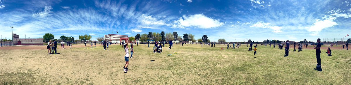 Beautiful weather for Kite Day! #TeamSISD