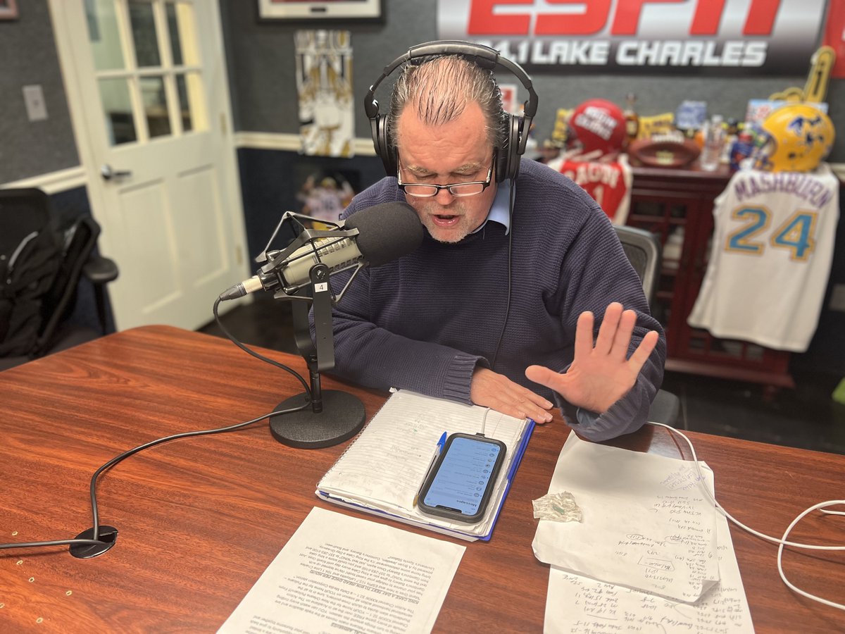 ESPN-Southwest Louisiana (@espn_swla) on Twitter photo 🚨Thursday edition of Footenotes featuring Tom Hoefer and <a href="/JustinRobe15/">Justin Robichaux</a> 🚨
<a href="/FooteNote/">Kevin Foote</a>
audiomack.com/espn-southwest… 🚨Thursday edition of Footenotes featuring Tom Hoefer and <a href="/JustinRobe15/">Justin Robichaux</a> 🚨
<a href="/FooteNote/">Kevin Foote</a>
audiomack.com/espn-southwest…