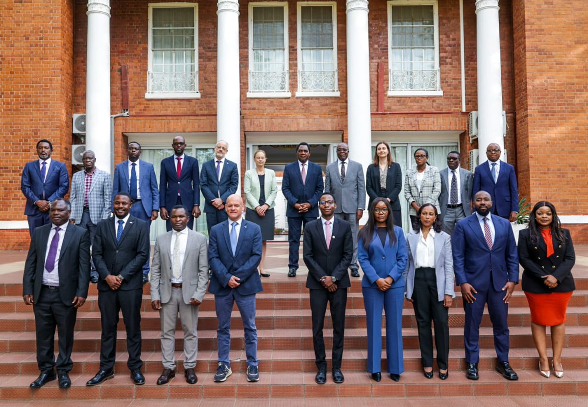 Anne Wagner-Mitchell (@embzambia) on Twitter photo #TeamEurope in the morning, #TeamGermany in the afternoon at State House:
Two comprehensive interactions today with HE President <a href="/HHichilema/">Hakainde Hichilema</a>.
Among the issues: #Germany's support to bring more private sector investment into #Zambia's energy sector.
🇪🇺 🇿🇲 🇩🇪 #TeamEurope in the morning, #TeamGermany in the afternoon at State House:
Two comprehensive interactions today with HE President <a href="/HHichilema/">Hakainde Hichilema</a>.
Among the issues: #Germany's support to bring more private sector investment into #Zambia's energy sector.
🇪🇺 🇿🇲 🇩🇪