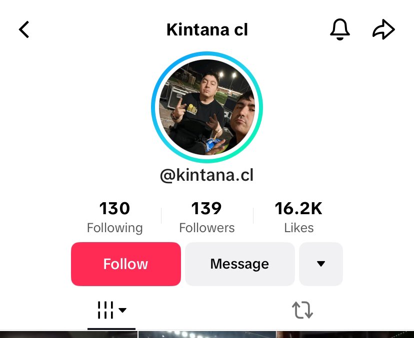 nin1sta's tweet photo. Pedro Quintana fue parte del staff en el concierto de SKZ en Chile y filmó en secreto a los chicos mientras se cambiaban de ropa detrás del escenario.

Si ven sus videos, por favor  DENUNCIEN Y REPORTEN ya que se niega a borrar, ayuden a reclamar pegando el texto de abajo. https://t.co/y1cTyu6DZ6