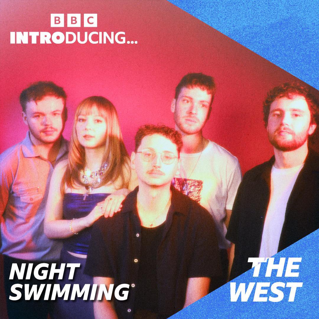 Night Swimming (@nightsswimming) on Twitter photo “In The Real World” is a featured track on this week’s BBC Introducing in The West! Tune in tonight from 8pm until 10pm to catch us on the show.
A big thank you to James Threlfall and <a href="/bbcintroducing/">BBC Music Introducing</a> 🧚🏼⭐️ “In The Real World” is a featured track on this week’s BBC Introducing in The West! Tune in tonight from 8pm until 10pm to catch us on the show.
A big thank you to James Threlfall and <a href="/bbcintroducing/">BBC Music Introducing</a> 🧚🏼⭐️