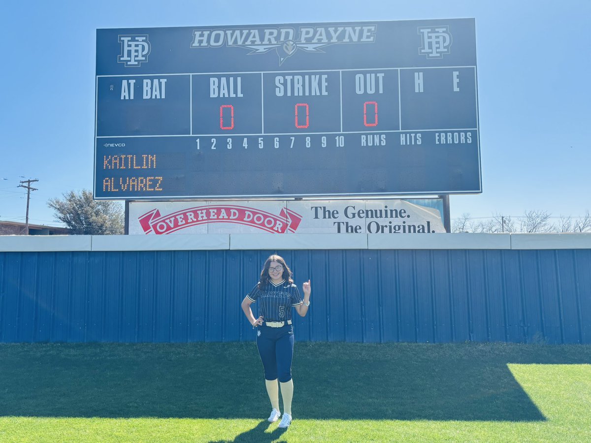 Thank you Coach Gracie and Coach Croft for an amazing visit a couple weeks ago! ! I loved the campus and the culture this school has! Looking forward to be back on campus soon! <a href="/HPUsoftball/">Howard Payne Softball</a> @CoachCroftHPU <a href="/bombersaenz16u/">BombersGoldSaenz16u</a> <a href="/SM_Thunder33/">Joe Saenz</a> <a href="/Mchs__Softball/">McCollum HighSchool Softball</a>