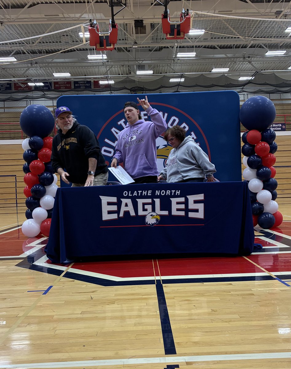 Bill Cronkhite (@bigcronk) on Twitter photo Olathe North High School College Signing Ceremony.
Pic 1 - Remy 2023
Pic 2 - Brady 2025
#RollYotes #GoYotes #GoEags
<a href="/ONBsblBooster/">ONBsblBooster</a> <a href="/KWUBaseball/">KWU Baseball</a> Olathe North High School College Signing Ceremony.
Pic 1 - Remy 2023
Pic 2 - Brady 2025
#RollYotes #GoYotes #GoEags
<a href="/ONBsblBooster/">ONBsblBooster</a> <a href="/KWUBaseball/">KWU Baseball</a>