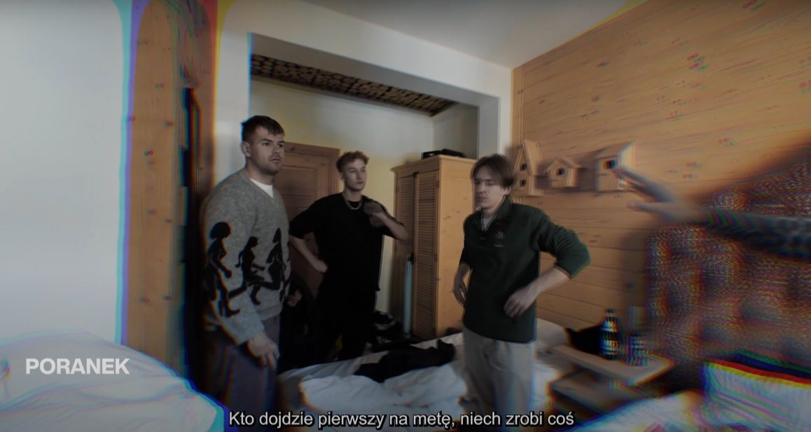 x tweet media