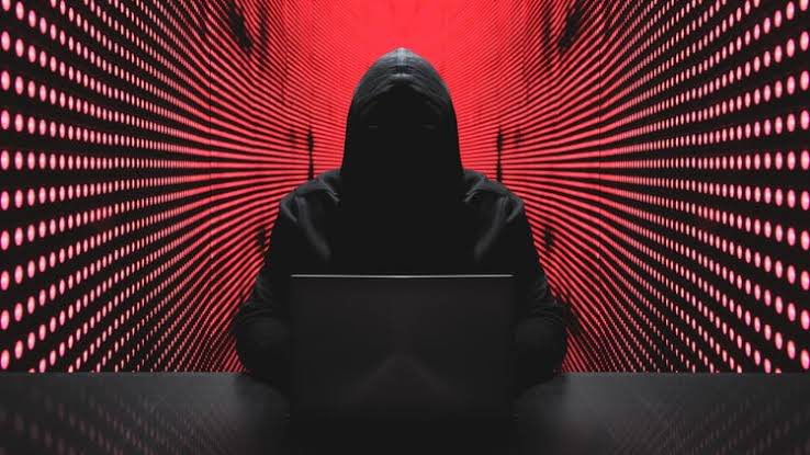 MİT ve Milli Savunma Bakanlığı personeline ait verilerin de yer aldığı 101 milyon kişinin verisi çalındı ve ücretli internet sitelerinde satılmaya başladı.

Dünyaca ünlü hacker grubu Anonymous saldırıyı üstlendi.