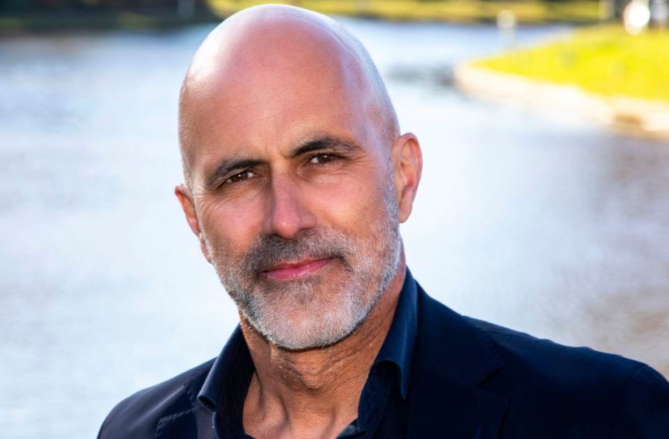 We hope you enjoy our 2025 Yacht Market Report. We look forward to perhaps seeing you at the Palma Superyacht Village &amp; International Boat Show. Please join us in welcoming our new yacht broker, Henk Sijbranda. berthoninternational.com/berthon-blog/a… #luxuryyachts #marineindustry #yachtforsale