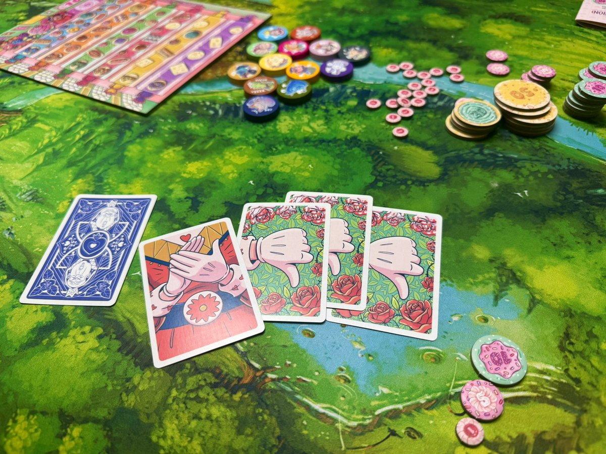 vazkez_javi's tweet photo. La nueva edición de Viva el Rey! Juego de puteo extremo que ahora saca @BrainPicnicNews con el arte de guapisimo @MeepleFoundry . Para perder amigos. Maravilloso https://t.co/Nqe2l5sKNz
