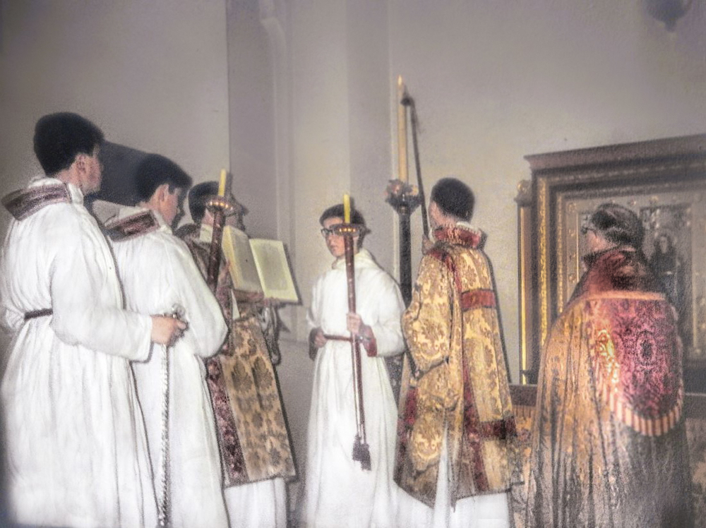 Join us this Maundy Thursday, Good Friday or Easter Sunday at 5am or 10am - mailchi.mp/1f0ffcdcbe9d/a…