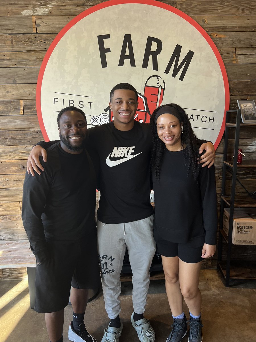 Anniversary trip to Va Beach!  Had to stop by and see the Yute in our way back home! #15Years #SPRINGBREAK2025