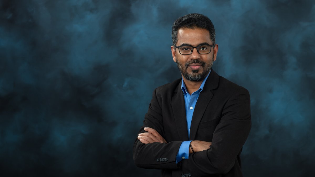ORNL Computing & Computational Sciences (@ornlcomputing) on Twitter photo 🎙️<a href="/ORNL/">Oak Ridge Lab</a>'s Prasanna Balaprakash joined the <a href="/scienceinparall/">Science in Parallel</a>
podcast to talk about how exciting new research in #AI is changing the way we use distributed computing.
🎧✨ Listen here: bit.ly/43X5jYF 🎙️<a href="/ORNL/">Oak Ridge Lab</a>'s Prasanna Balaprakash joined the <a href="/scienceinparall/">Science in Parallel</a>
podcast to talk about how exciting new research in #AI is changing the way we use distributed computing.
🎧✨ Listen here: bit.ly/43X5jYF