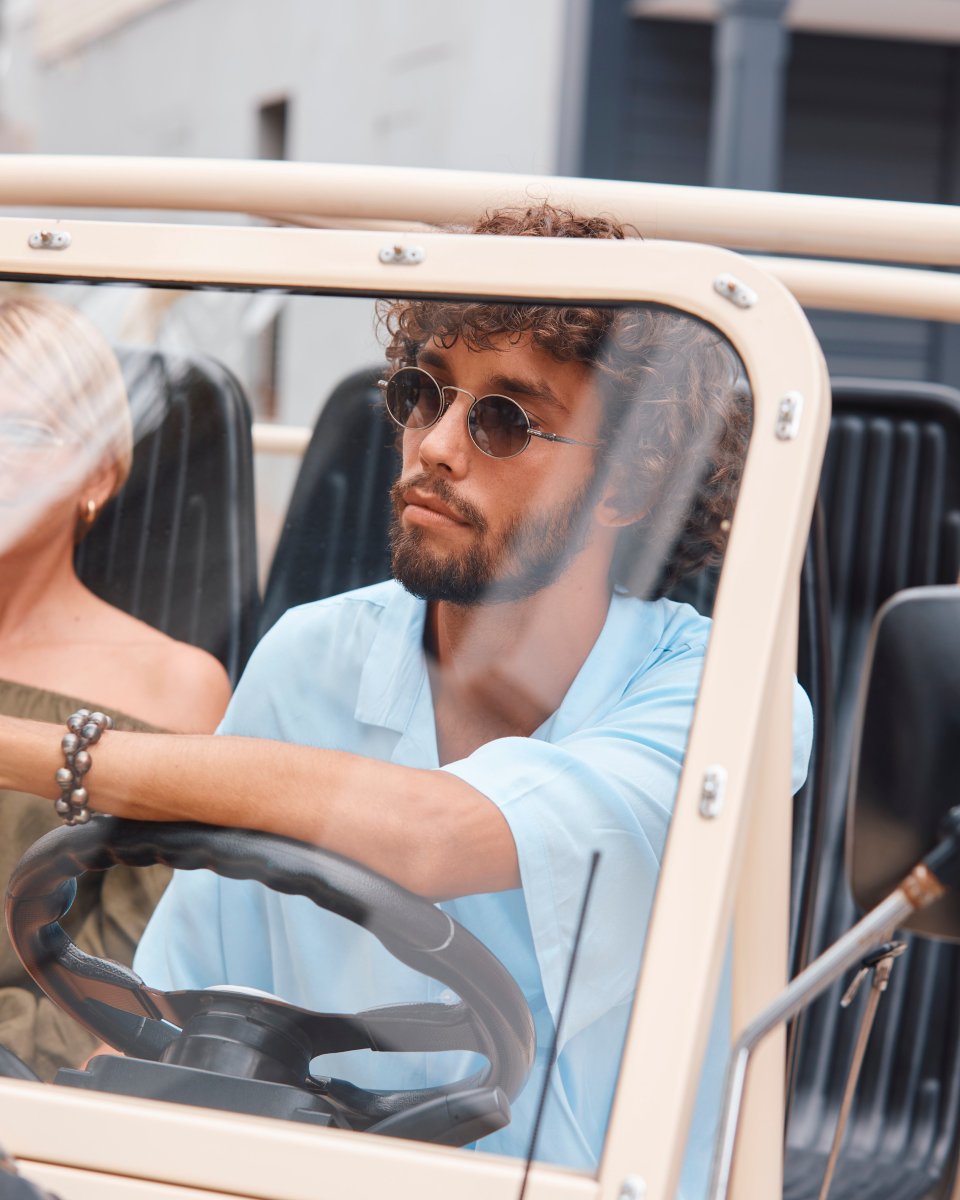 Feeling the MOKE way of life.
 
📸 @harrietclarephotos 

@moke_saint_barth 

#MOKE #LivingTheDream #TheGenuineMOKE #Since1964 #Adventure #Explore #BeachBuggy #Beach #Sea #Summer #StBarths #Anguilla #Caribbean #Tropical
