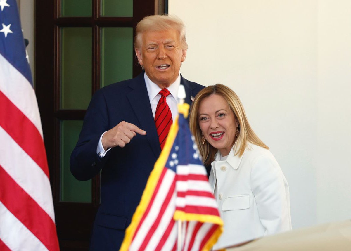  голые @ arhivach.org 12" Как написать работающий текст для email-рассылки — ВСЕ О ВНУТРЕННИХ  КОММУНИКАЦИЯХ