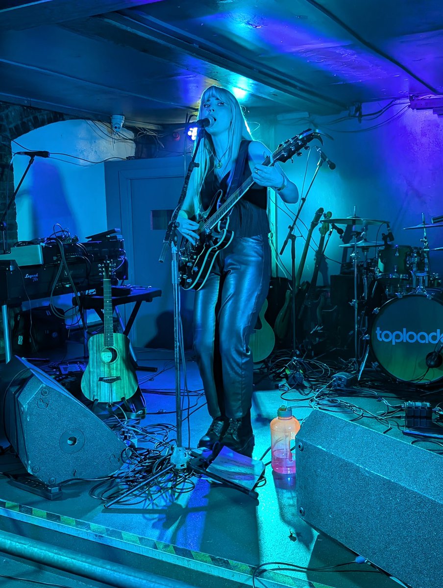 juneholland_'s tweet photo. Some pics from @toploaderuk the other nightβ¦
What a pleasure it was to support the band and get to watch both them and Altameda at @Factory251Live ππ
#toploader #tour #factory251 #manchester #manchestergigs #manchestermusic #livemusic #gigphotos #gigphotography #supportact https://t.co/pPCtM54nV8