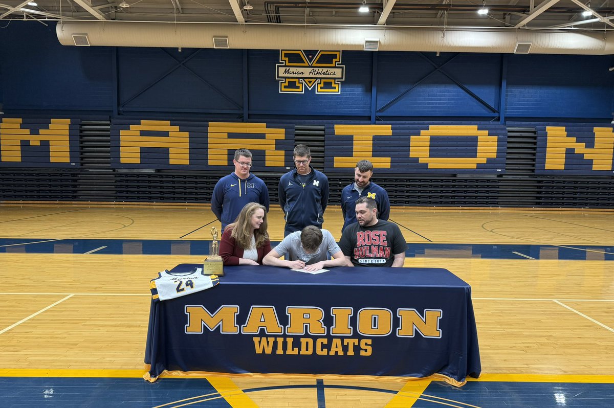 Congrats to Kaden Rogowski! Kaden has decided to continue his academic and basketball career at Rose-Hulman Institute of Technology next year!