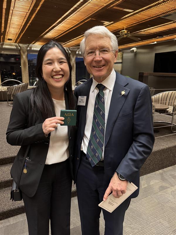 UTSW Anesthesiology (@utsw_anesthesia) on Twitter photo Big congrats to Lilly Fang, M.D. on her induction into the Alpha Omega Alpha Honor Medical Society! ๐
โจ 
This incredible honor recognizes her commitment to professionalism, leadership, research, and service. Weโre so proud to have her on our team โ way to go, Dr. Fang! ๐๐ #AOA Big congrats to Lilly Fang, M.D. on her induction into the Alpha Omega Alpha Honor Medical Society! ๐
โจ 
This incredible honor recognizes her commitment to professionalism, leadership, research, and service. Weโre so proud to have her on our team โ way to go, Dr. Fang! ๐๐ #AOA