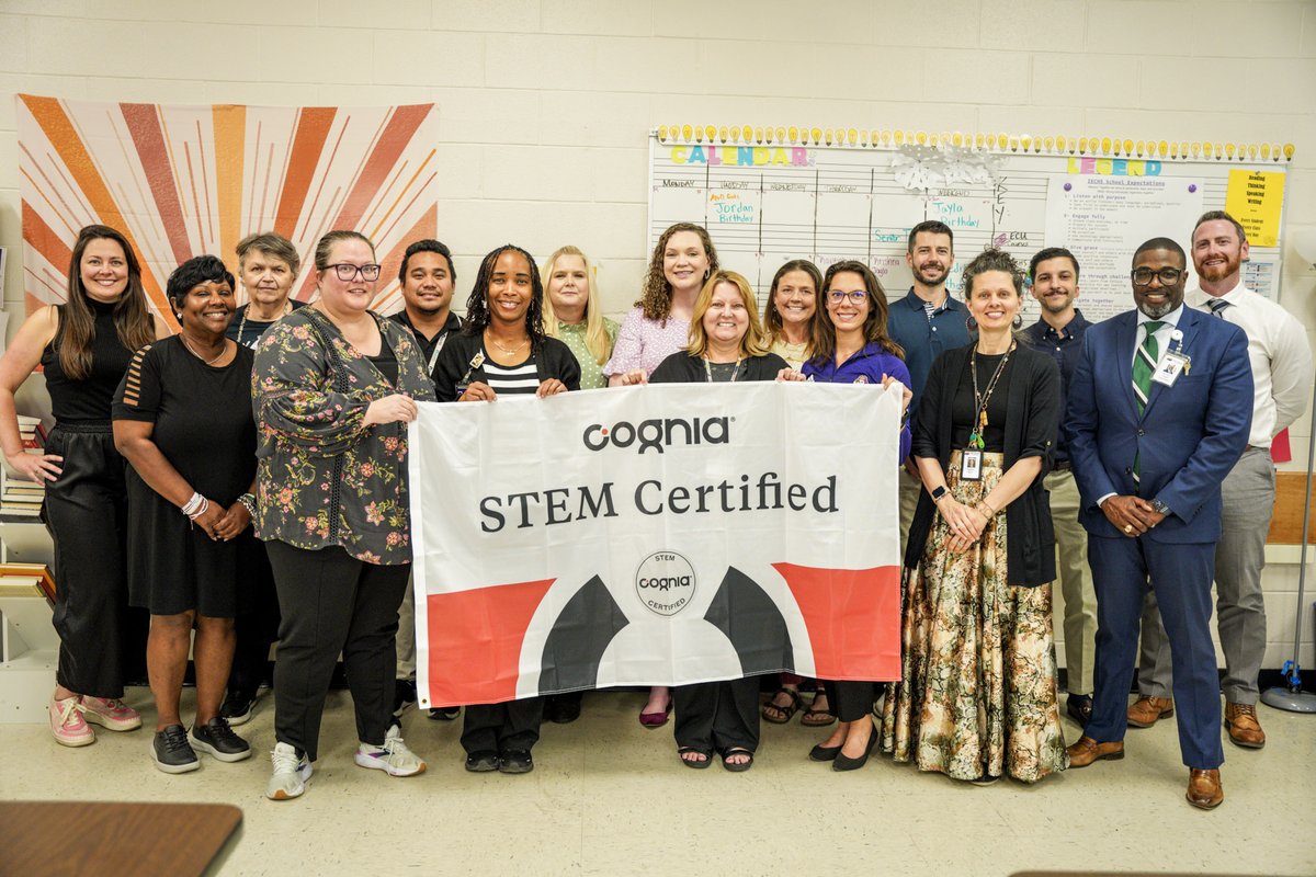 Innovation Early College High School has officially earned Cognia STEM Certification!
IECHS demonstrated its commitment to building a high-quality, future-ready STEM learning environment grounded in community, culture, experiences, and outcomes.