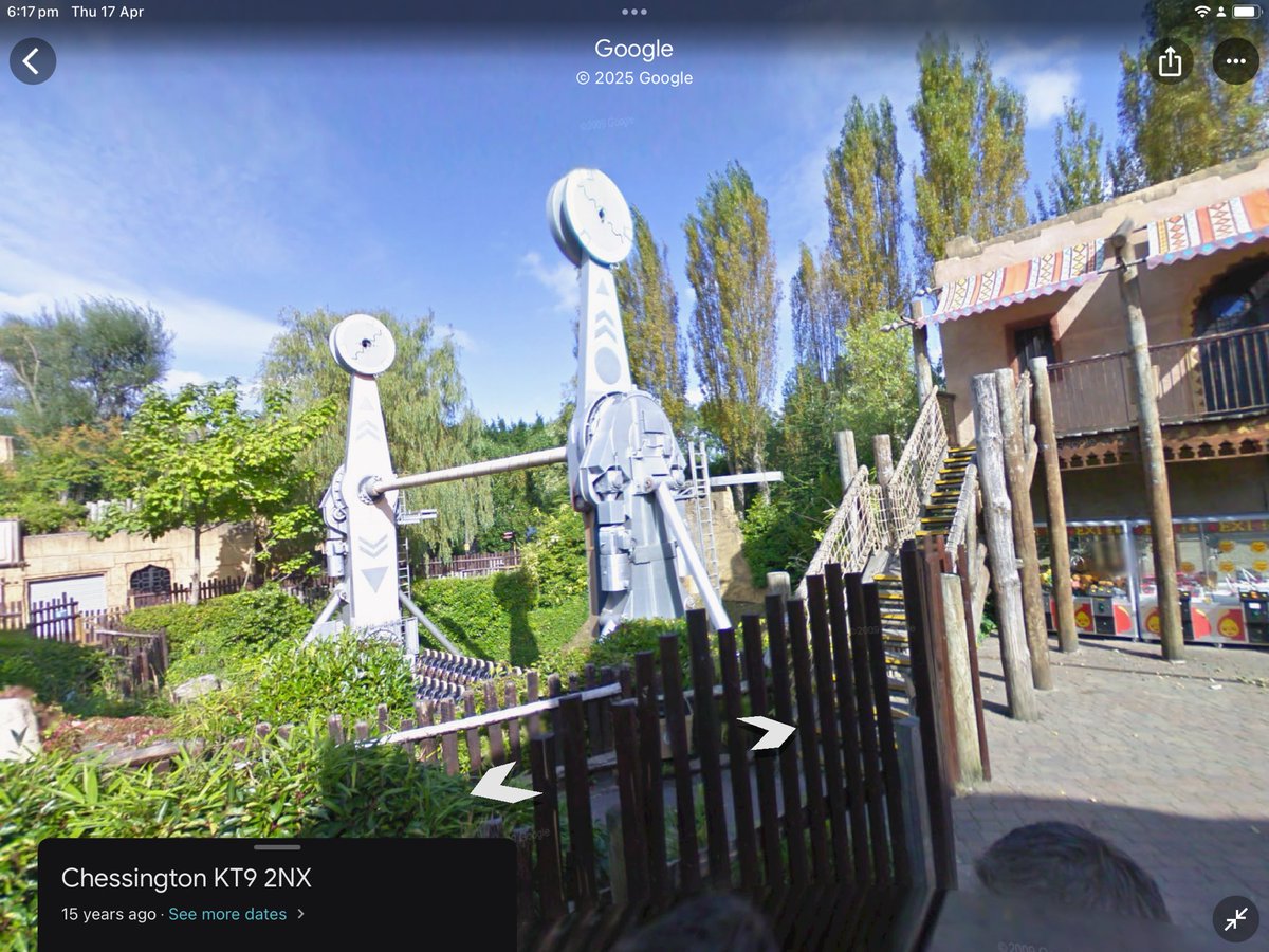 twist | 🇬🇧 tweet media