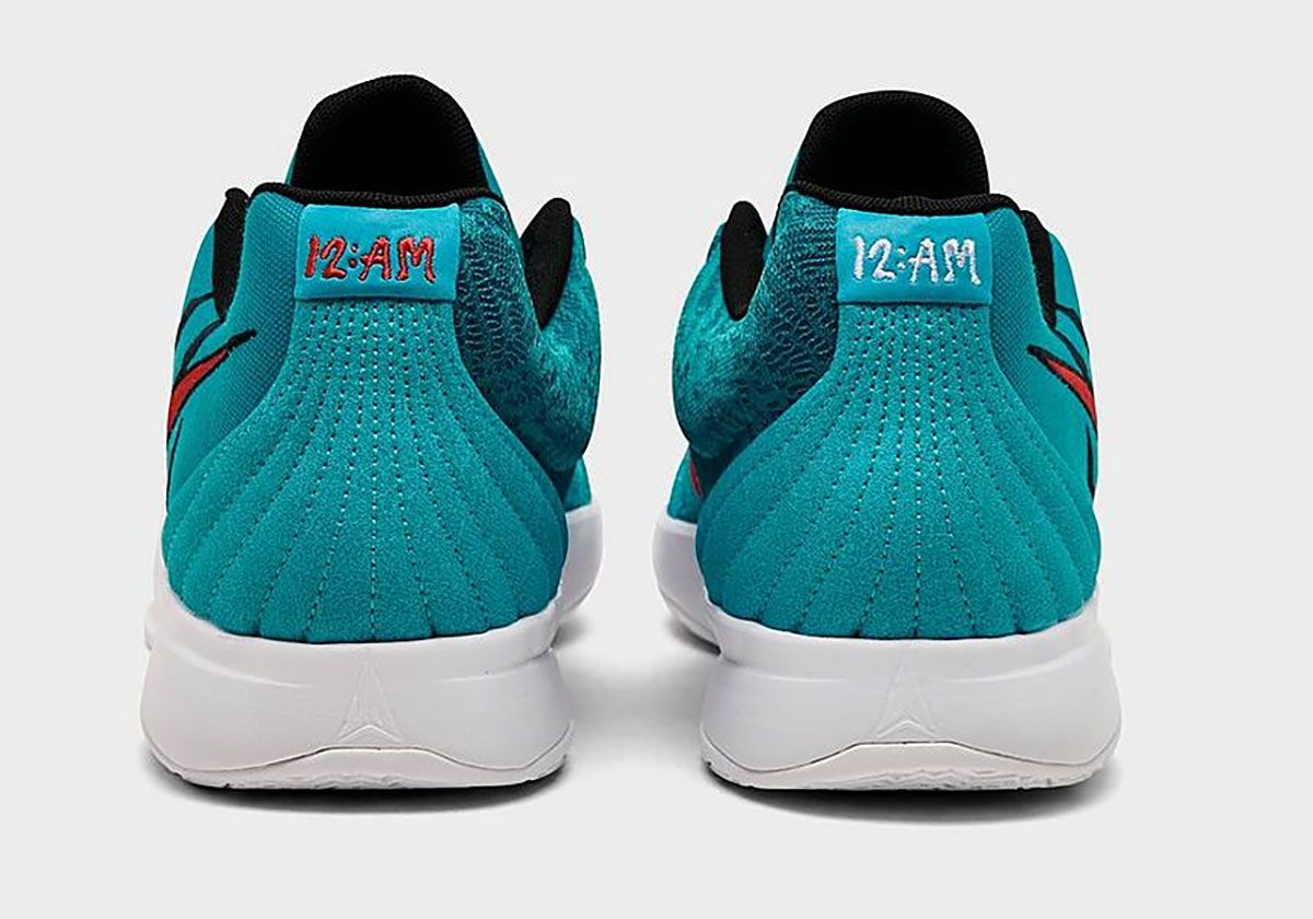 Nike Ja 2 "Scratch"
🚨 FIRST LOOK 🚨 
🗓️ Release Date: May 1st, 2025
ℹ️ Rapid Teal/Black/Ale Brown/University Red