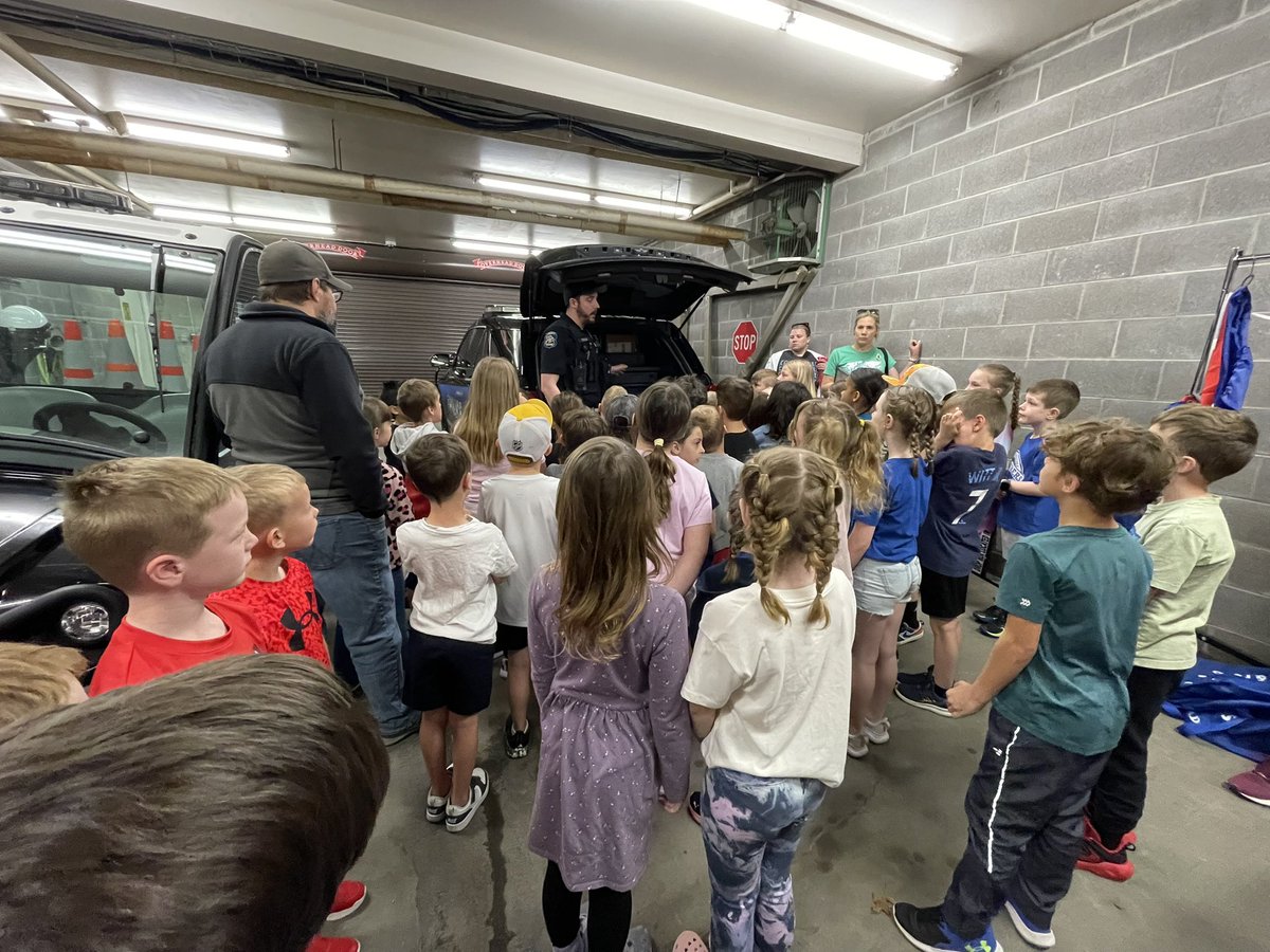 Erin McKenzie (@erin_mckenzie9) on Twitter photo Studio One went to see the <a href="/libertymopd/">Liberty, Missouri Police Department</a> and Officer Cronin today. The kids learned how they help our community and keep us safe. <a href="/AndMMilestogo/">Miranda Miles</a> <a href="/EpicElementary/">EPiC Elementary</a> #sharethegoodlps #lpsepic Studio One went to see the <a href="/libertymopd/">Liberty, Missouri Police Department</a> and Officer Cronin today. The kids learned how they help our community and keep us safe. <a href="/AndMMilestogo/">Miranda Miles</a> <a href="/EpicElementary/">EPiC Elementary</a> #sharethegoodlps #lpsepic