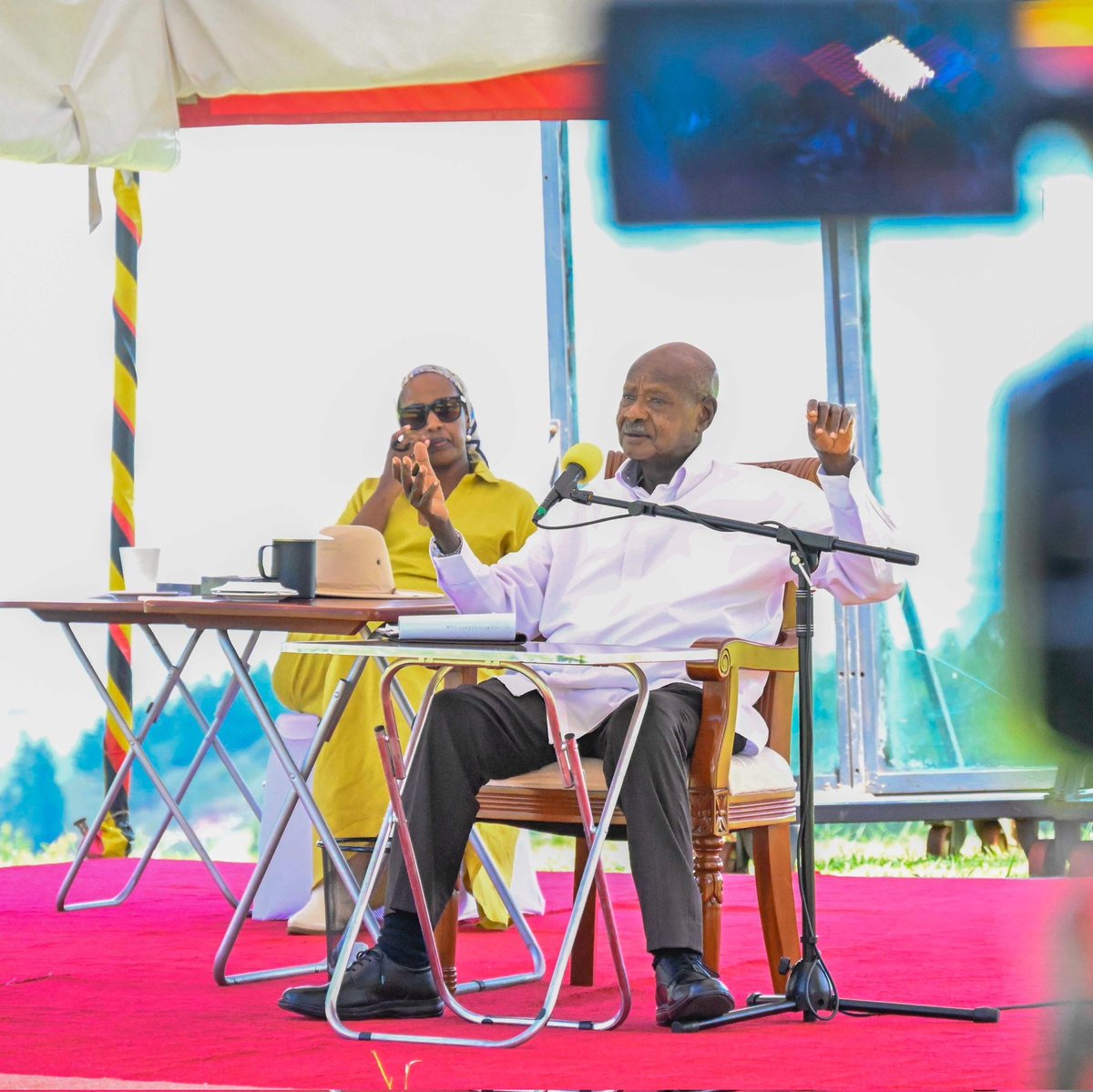 Sharon Kemi Wa MKπ (@kemikainerugaba) on Twitter photo Visionary Leadership Personified! H.E President <a href="/KagutaMuseveni/">Yoweri K Museveni</a>, a beacon of hope and progress for Uganda and beyond! Visionary Leadership Personified! H.E President <a href="/KagutaMuseveni/">Yoweri K Museveni</a>, a beacon of hope and progress for Uganda and beyond!