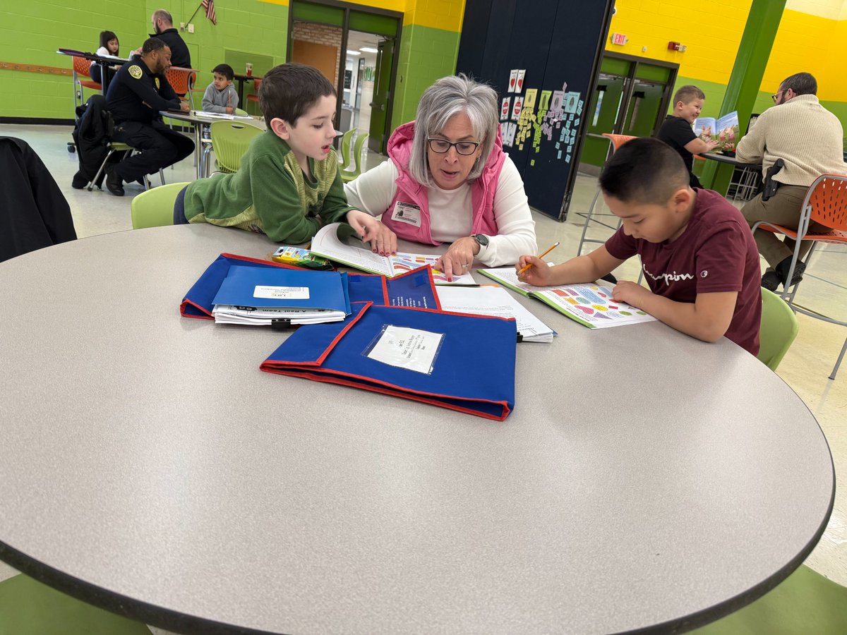 We only have a few more weeks of tutoring left at Greer Elementary. Spending time each week with these kiddos always brings a smile to our faces. 🧡💙

Learn more here: shorturl.at/chUGL