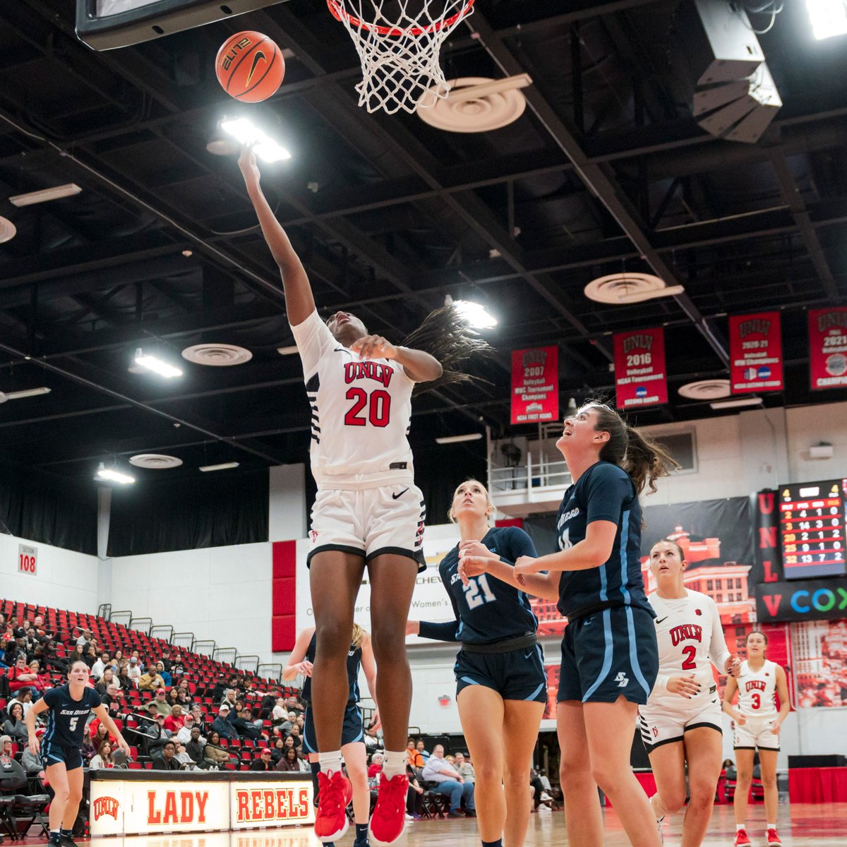 UNLV Lady Rebels tweet media
