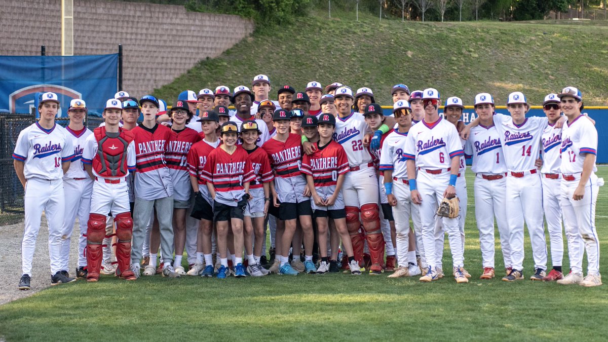 Riverwood Athletics (@ricsathletics) on Twitter photo We had some <a href="/RCMSPanther/">Ridgeview Charter Middle School</a> Baseball players in the house for Tuesday’s win over Sprayberry. It’s always nice to have our Future Raiders join us on campus!
📸 Ari Royal <a href="/RICSbaseball/">Riverwood Baseball</a> <a href="/RiverwoodICS/">Riverwood ICS</a> <a href="/FultonCoSchools/">FultonCountySchools</a> <a href="/AD4Riverwood/">Matt Taylor</a> <a href="/LGlenn_FCS_AD/">Lamarr Glenn, ED.S., CAA</a> We had some <a href="/RCMSPanther/">Ridgeview Charter Middle School</a> Baseball players in the house for Tuesday’s win over Sprayberry. It’s always nice to have our Future Raiders join us on campus!
📸 Ari Royal <a href="/RICSbaseball/">Riverwood Baseball</a> <a href="/RiverwoodICS/">Riverwood ICS</a> <a href="/FultonCoSchools/">FultonCountySchools</a> <a href="/AD4Riverwood/">Matt Taylor</a> <a href="/LGlenn_FCS_AD/">Lamarr Glenn, ED.S., CAA</a>